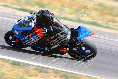 media/Apr-30-2023-CRA (Sun) [[020fcf5d43]]/Race 11-600 Expert Superbike/